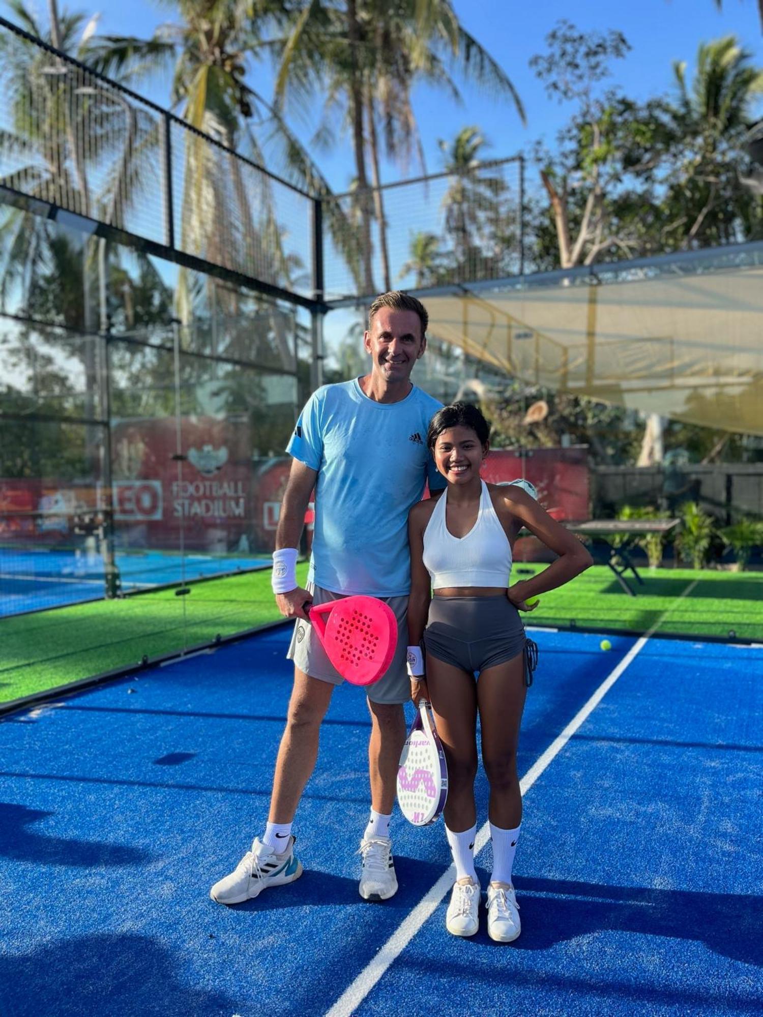 ホテル Phangan Padel Club バーン・タイ エクステリア 写真